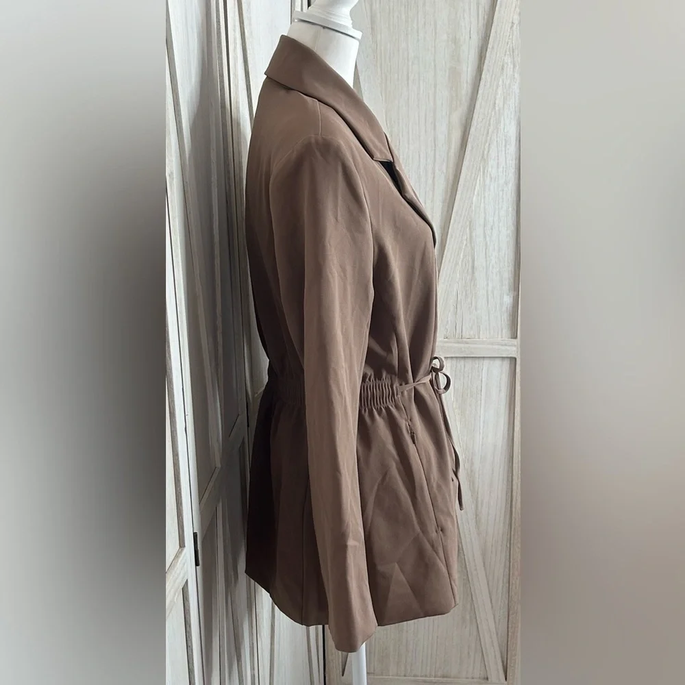 Athleta NWT Primatwill Rustic Biege Women's Blazer sz 14 office business casual - Picture 5 of 15